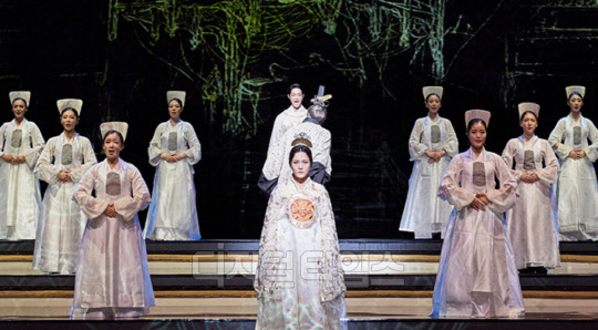 네이버TV '후원라이브'를 통해 공연을 선보인 서울예술단의 작품. 네이버 제공